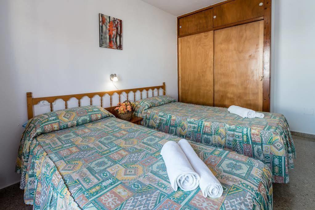 Tabbu Ibiza Apartments Playa d'en Bossa Exterior foto